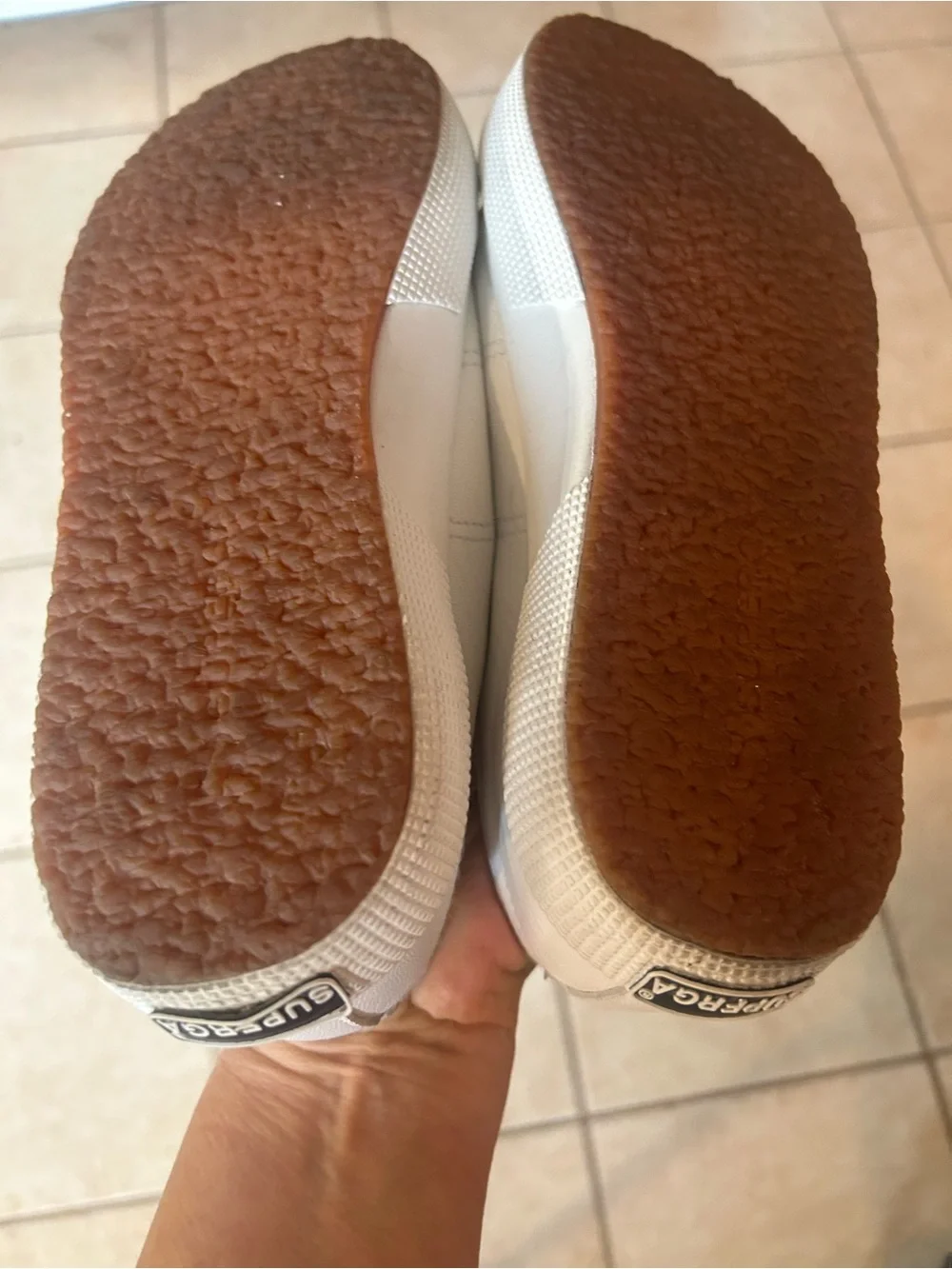 SUPERGA 2750 EFGLU CLASSIC white leather low top sneakers. Almost new. Size 8